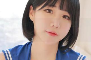 加点盐的夏天：Addielyn(에디린)的更新，真让人想喝饮料啊！