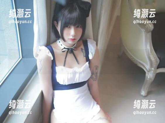 在Hizzy(히지)的纯白轰炸下：精选作品集，简约不简单！