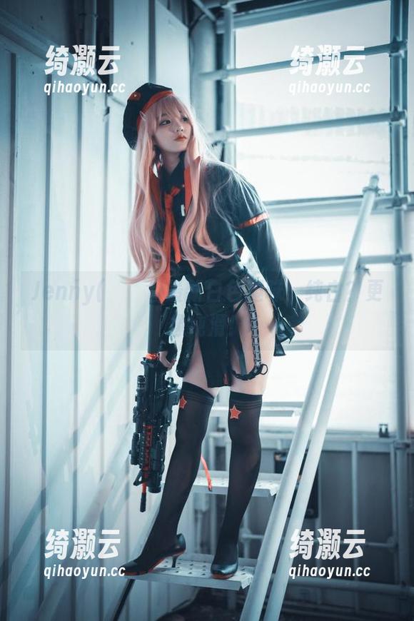 Jenny(정제니)最新白色趣味：纯白？更像纯滑！