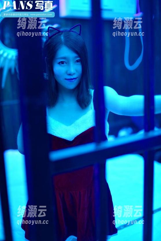 PANS写真-可儿 PANS写真 - 图集里的可儿,看似简单的套装,却让我惊叹于身材与设计的神奇默契。