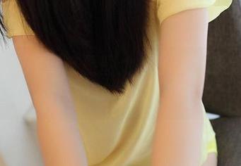 ROSI内衣：这原图太撩了，几乎让我觉得我自己也能穿上试试？