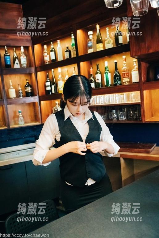 原图放送，Sonson(손손)的比基尼全集：哪有沙滩，哪有人等？