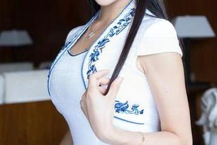TGOD推女神 – 谁说皮衣不能撩？Kiren_程程程最新图册悄悄让人心悬念