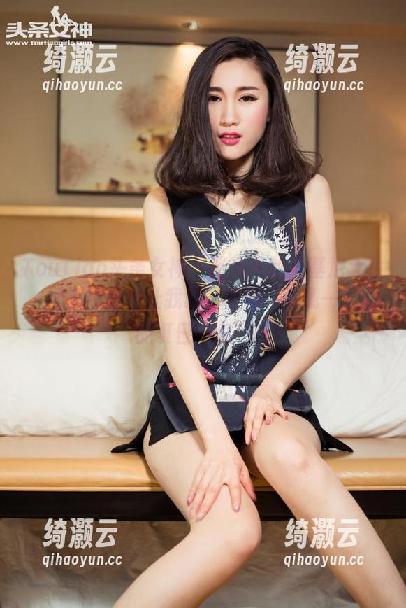 TouTiao头条女神-张蓝欣 TouTiao头条女神 - 张蓝欣的比基尼大片,网盘链接都让我忍不住想“下载一下她的夏日气息”!