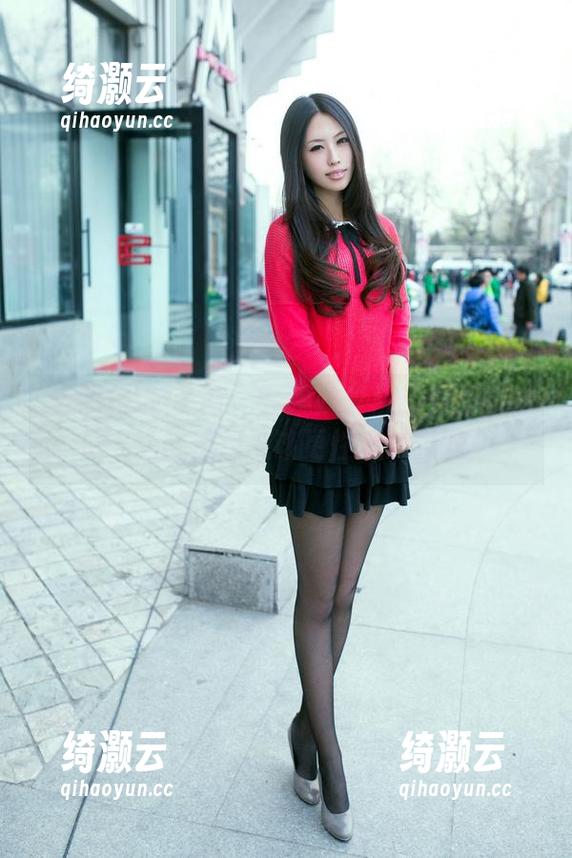TuiGirl推女郎 - 夏婉婉丝袜新更新的样子，原图不是应该更性感一点吗？