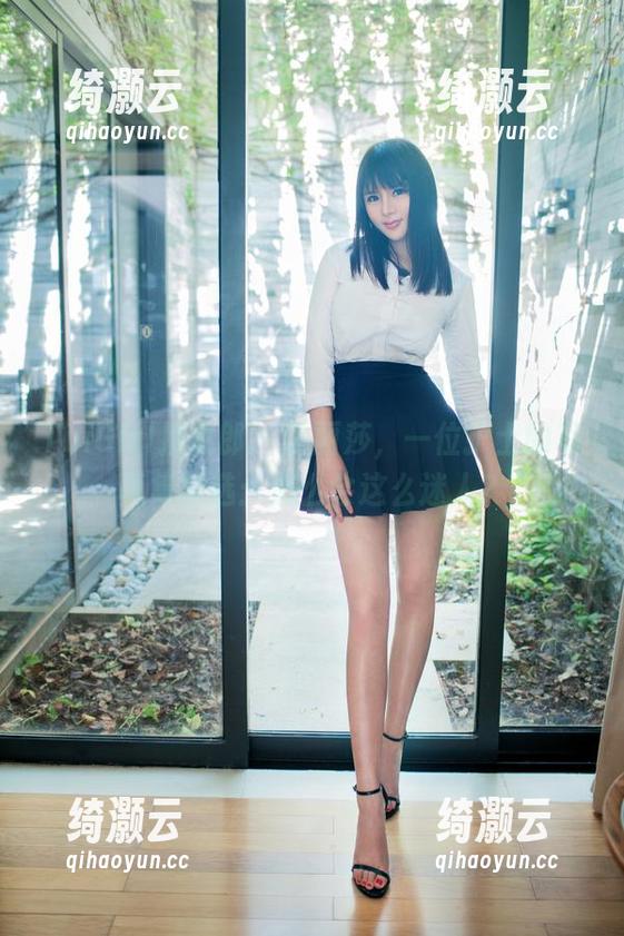TuiGirl推女郎 - 李丽莎，一位护士的写真集精选：怎么会这么迷人？