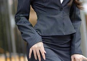 Xiuren秀人网 – 被K8傲娇萌萌Vivian的婚纱征服了，图册里的高清细致真让人着迷