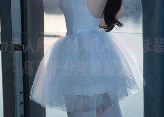 Xiuren秀人网 – MARA酱的泳装作品，高清十分考验眼力。