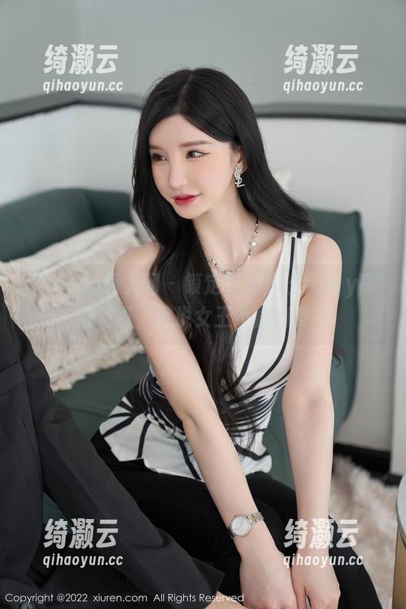 Xiuren秀人网 - 锁定！周慕汐fairy高清写真，谁说女王不能俏皮？