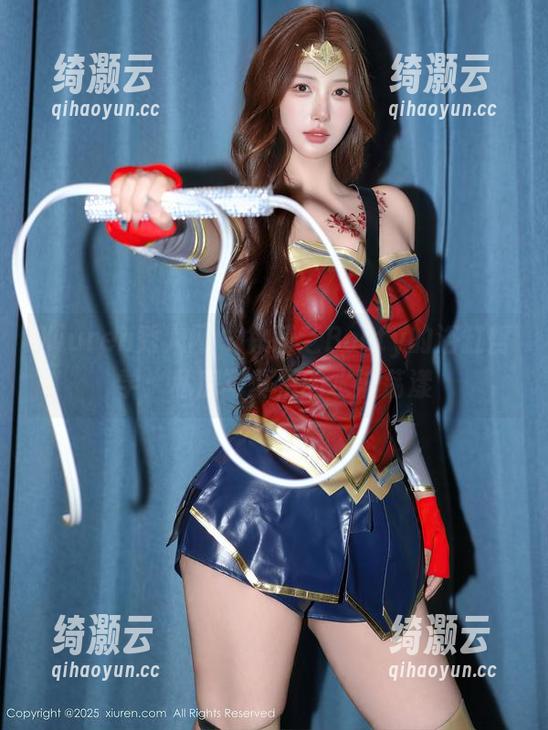 Xiuren秀人网 - 徐莉芝Booty的浴缸哲学：私房写真里的水波荡漾