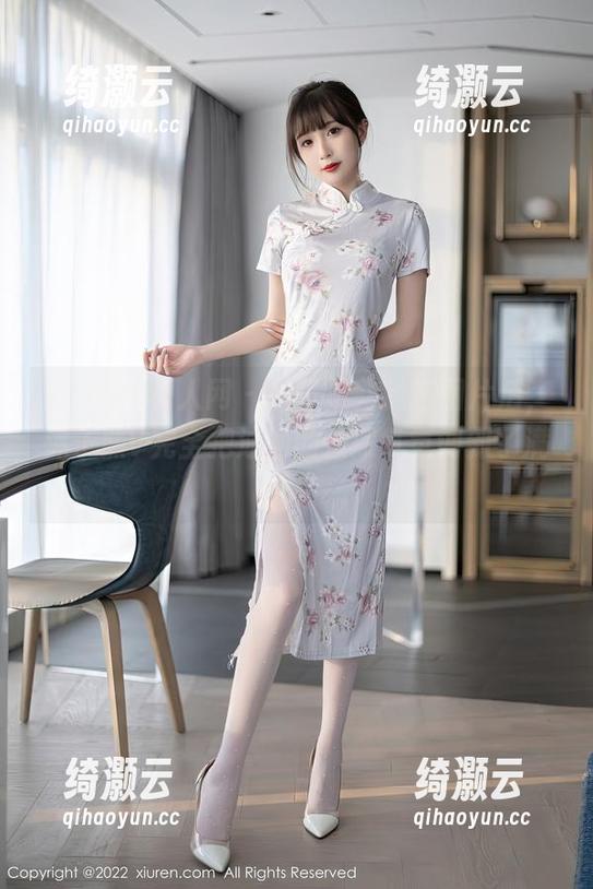 Xiuren秀人网-沐子熙V Xiuren秀人网 - 拍了这些精选图片后,沐子熙V完全把泳池的性感气氛调到了满格。