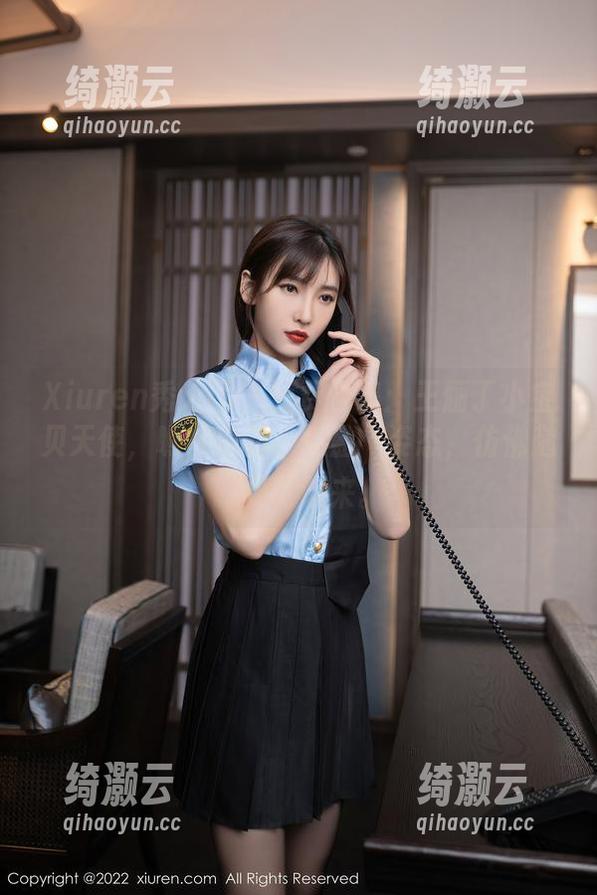 Xiuren秀人网 - 免费合集：王俪丁小宝贝天使，瞧她们的“轻盈”姿态，仿佛随时要飞起来。