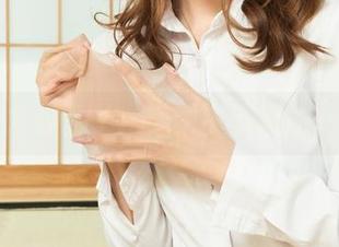 丽柜 – 炫技兔子：美图中厨娘的一言不发