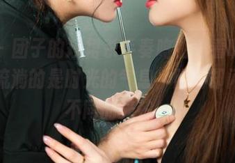 丽柜 – 团子的短裙杀手奏鸣曲：看啊，原图上流淌的是时光的气息，照片却闪烁着不同的光芒。