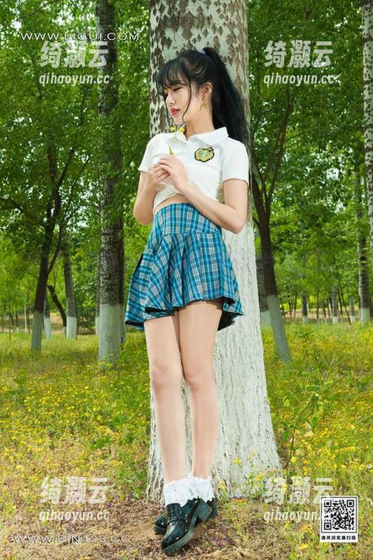 丽柜 - 更新了，小熊的油亮照片在哪儿，你敢点开吗？