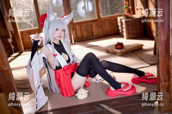 独家原图！九柒喵的PA15超高校级美女全集，谁敢说她不仙？