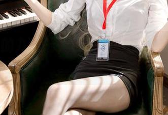 私房里的九柒喵，校服竟然也能这么撩人？