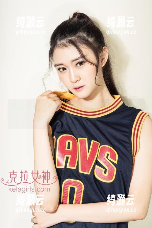 克拉女神-YOYO 克拉女神 - YOYO首发!最新图集,裸足那么美,有点不务正业了