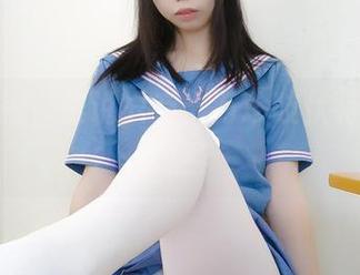 睡裙美图，谁说只有十万珍吱伏特才懂得诱惑？