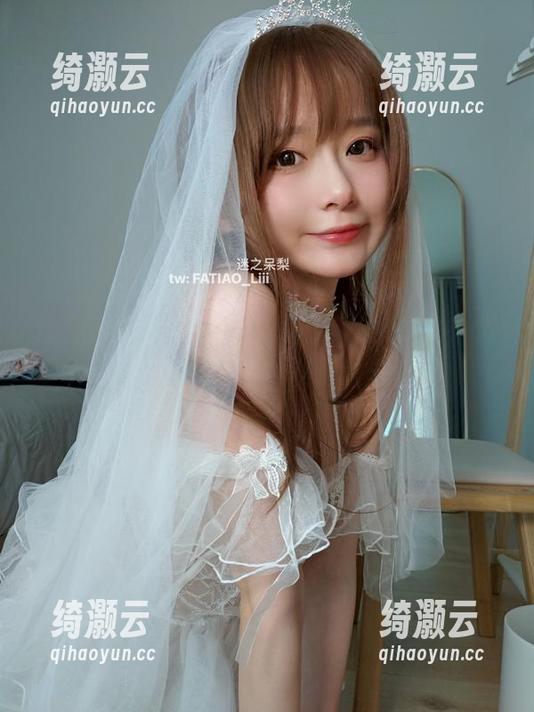 原图太迷人，光是看就像入了迷境——发条少女yoki与学姐黑丝的千丝万缕