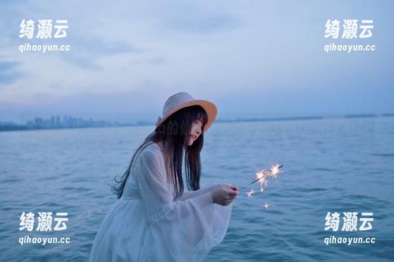 白裙+高清=古川kagura的仙气，岁月都要给她打call了吧！