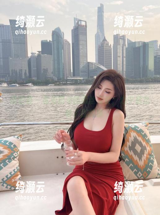 周妍希 微密圈 - 看周妍希的黑丝写真,心中默念:收了我的魂