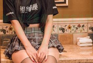 头条女神 – 这才是最新的瑞宝儿黑色图册，黑色，不是简单的颜色，而是一种情绪吧。