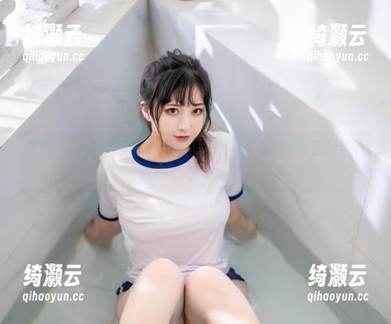 奇行家狗崽 皮衣与奇行家狗崽的私房写真:到底是玩玩还是当真?