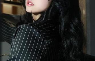 奈汐酱Nice红夫人自拍合集，免费送上，开心比啥都重要吧！