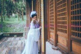 微密圈 – 当好H好女杀手遇上和服：美图可还行，个性亮瞎我的眼！