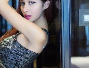 推女郎 – 王明明：蕾丝下的恰到好处的挑逗写真