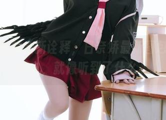 小孤独的全新诠释，日奈娇最新图包，恍惚中，就像听到了什么。