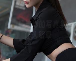 星颜社 – 看吧！清妙的写真集里长腿亮得让人眼晕