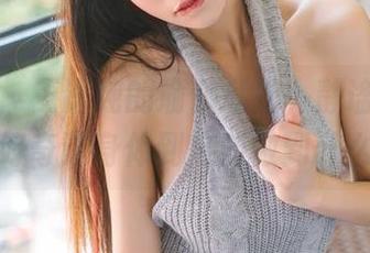 果团网 – 王语纯的瑜伽私拍，静谧中又让人好奇这身体到底能做到什么！