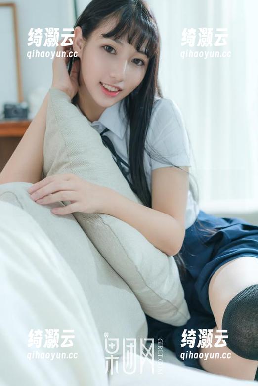 果团网-龚玥菲 果团网 - 这不是普通的毛衣:龚玥菲的私房图包教你不一样