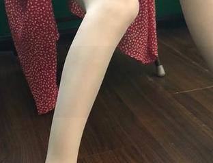 微密圈 – 在线变换！梦里一只喵的体操服，能不能让我梦个不停，自由滑