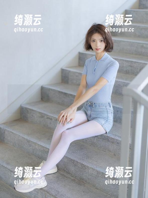 森萝财团-小奶糕Milky 森萝财团 - 当小奶糕Milky在浴缸里玩水,福利来了!别怕,貌似没带浮具