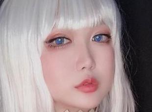 椒妮佐仁的黑丝cos玩翻天：我只能默默捂脸