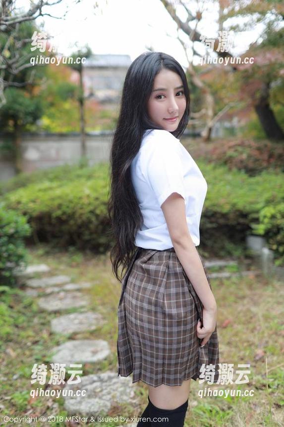 模范学院-柳侑绮Sevenbaby 模范学院 - 柳侑绮Sevenbaby水手服图集更新,猜猜她这次又是哪个港口的风情?