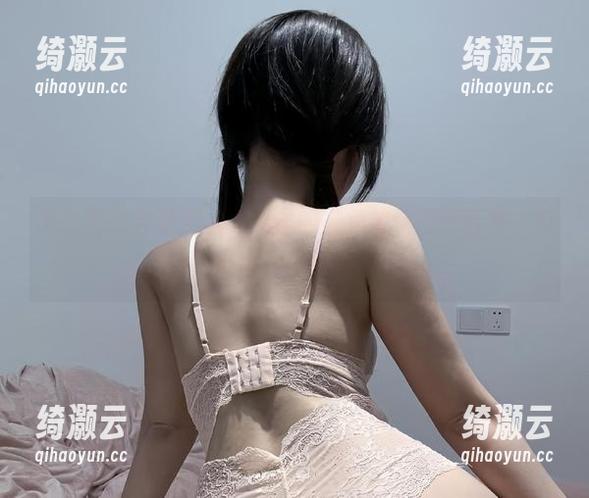 微密圈 - 尝试用火龙果羊的视角解读剧情合集，有点懵，但很酷！