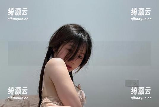 微密圈 - 免费图包系列！火龙果羊在小合中的“无敌可爱”时刻，不要等哦！