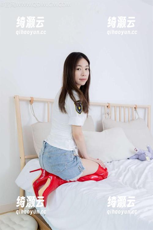 物恋传媒 - 美图大赏：岚岚追影子的日记，快来一起乐呵吧！