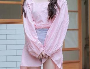 秀人网 – 悠悠YOYO的图包：像翻看旧照片，逗趣而真实的女孩