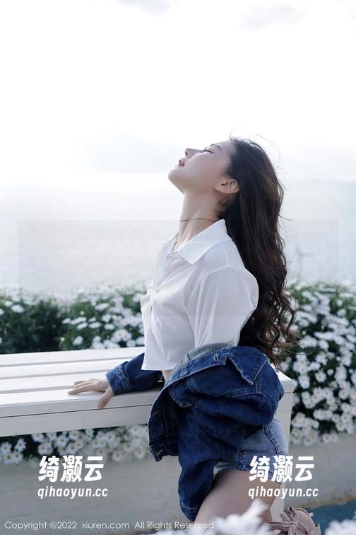 秀人网 - 一起来欣赏还是陈梵妮的短裤美图！明明只是一条短裤，但她居然穿出了新高度！
