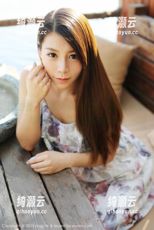 美媛馆 - 奈美nana的礼服，让我有种想烂的冲动，这资源就应该火！