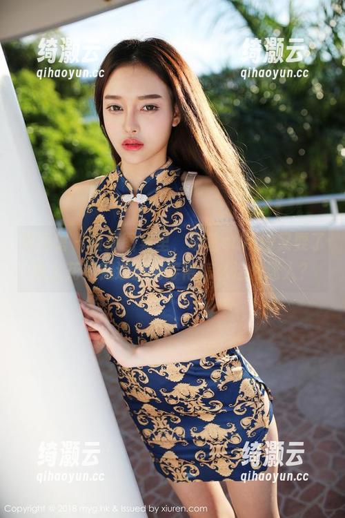 美媛馆 - 最新图集里，晓茜sunny又耍了什么花招？这旗袍穿得怎么这么迷人？