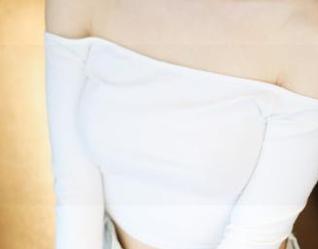 美媛馆 – 艾然Airan的美足写真：你会发现自己在壁纸前面光明正大地盯着，呵呵，是不想起身去拿零食吗？