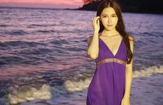美媛馆 – 办公室不是只有文件，还有许诺Sabrina的写真集等你来翻！资源多得让你目不暇接！