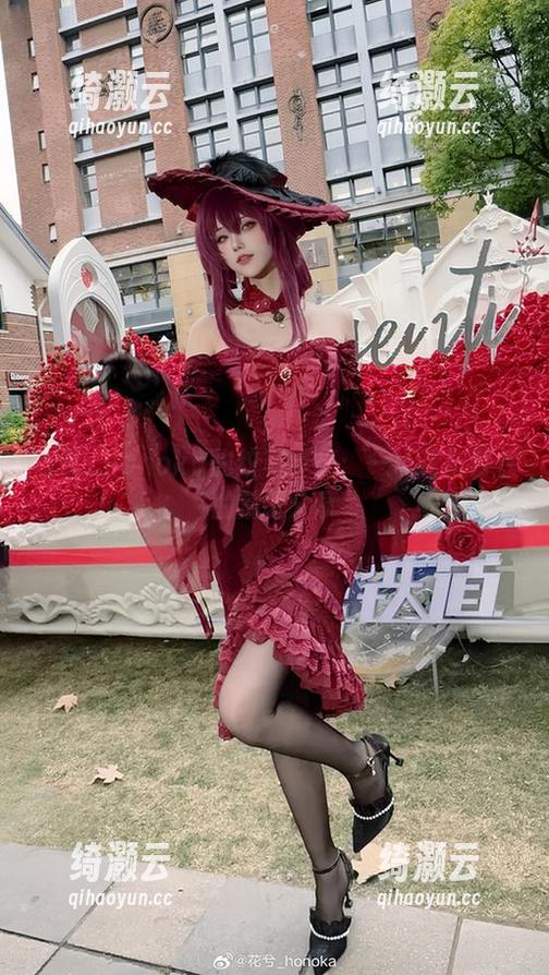 花兮_honoka 花兮_honoka豹纹写真集:一场花与野性的荒诞分享