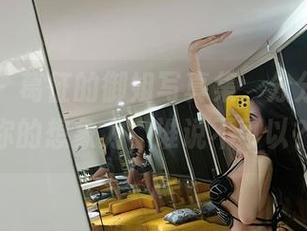 微密圈 – 葛征的御姐写真集，分分钟拉高你的想象力，谁说不可以？